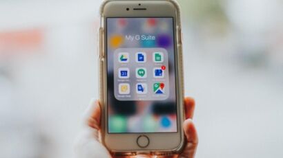 person holding silver iPhone 6